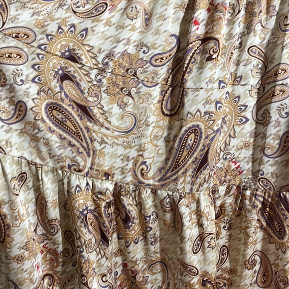 Entro Dress - Size 1X - soft silk material! - Picture 4 of 6